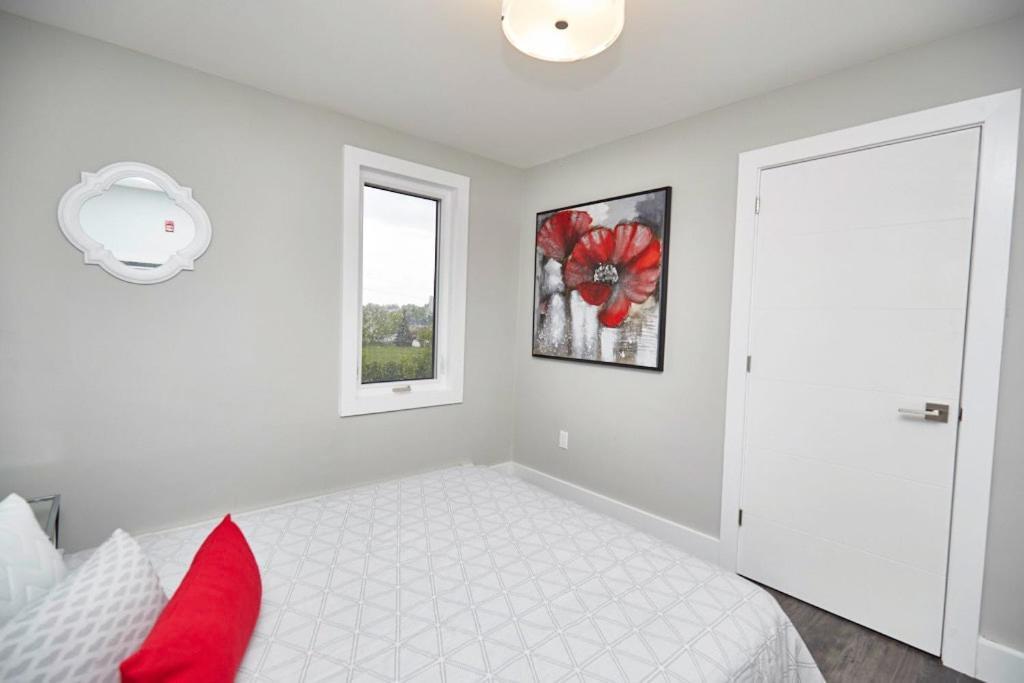 Clifton Hill Hideaway 4B - Two Bedroom Condo Niagara-Fälle Exterior foto
